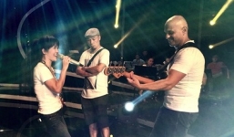 Vietnam Idol 2015: Hồng Nhung hào hứng tập luyện cùng Tass Petridis